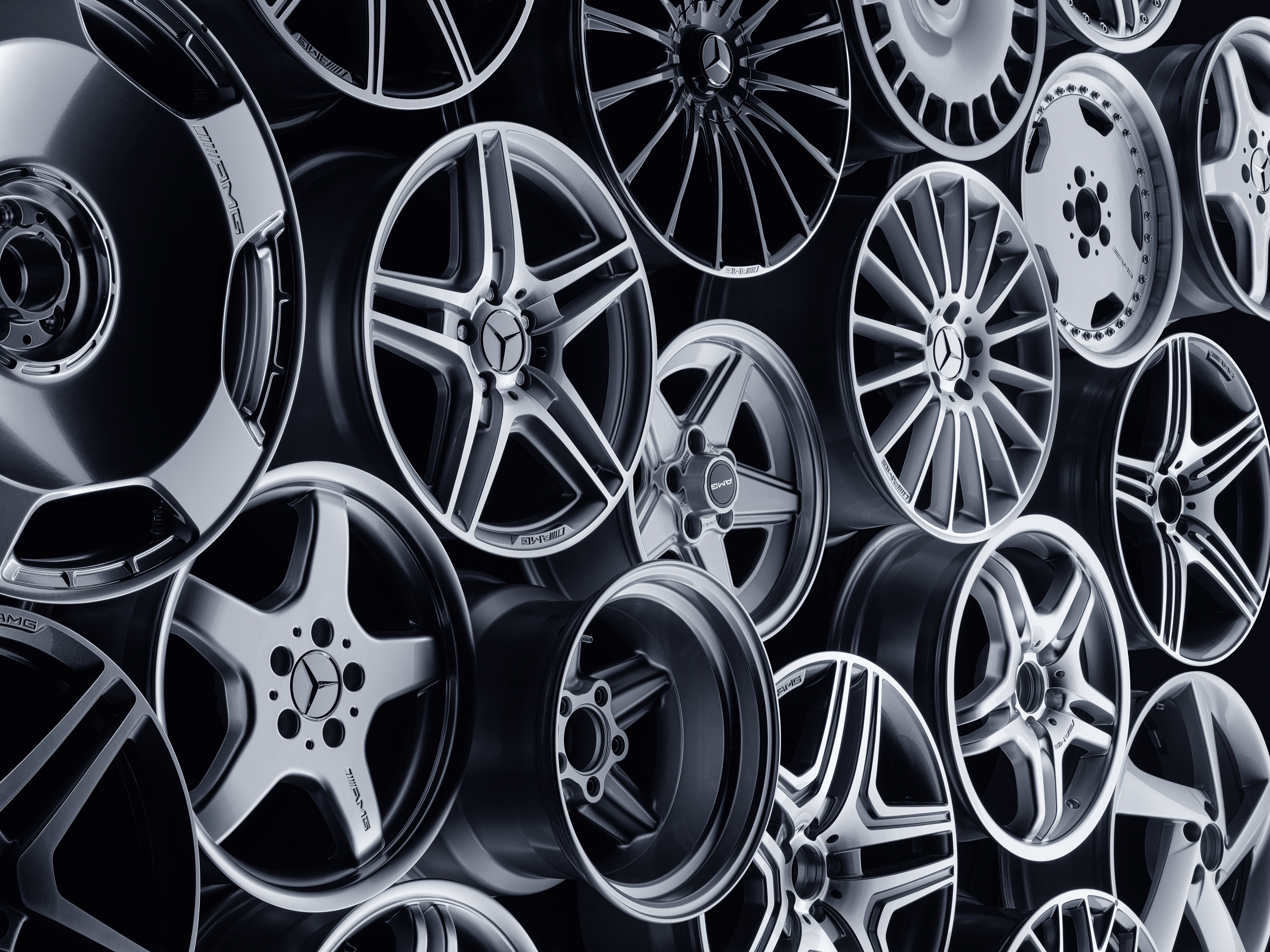 Mercedes-Benz car whels. Mercedes-Benz car whels.