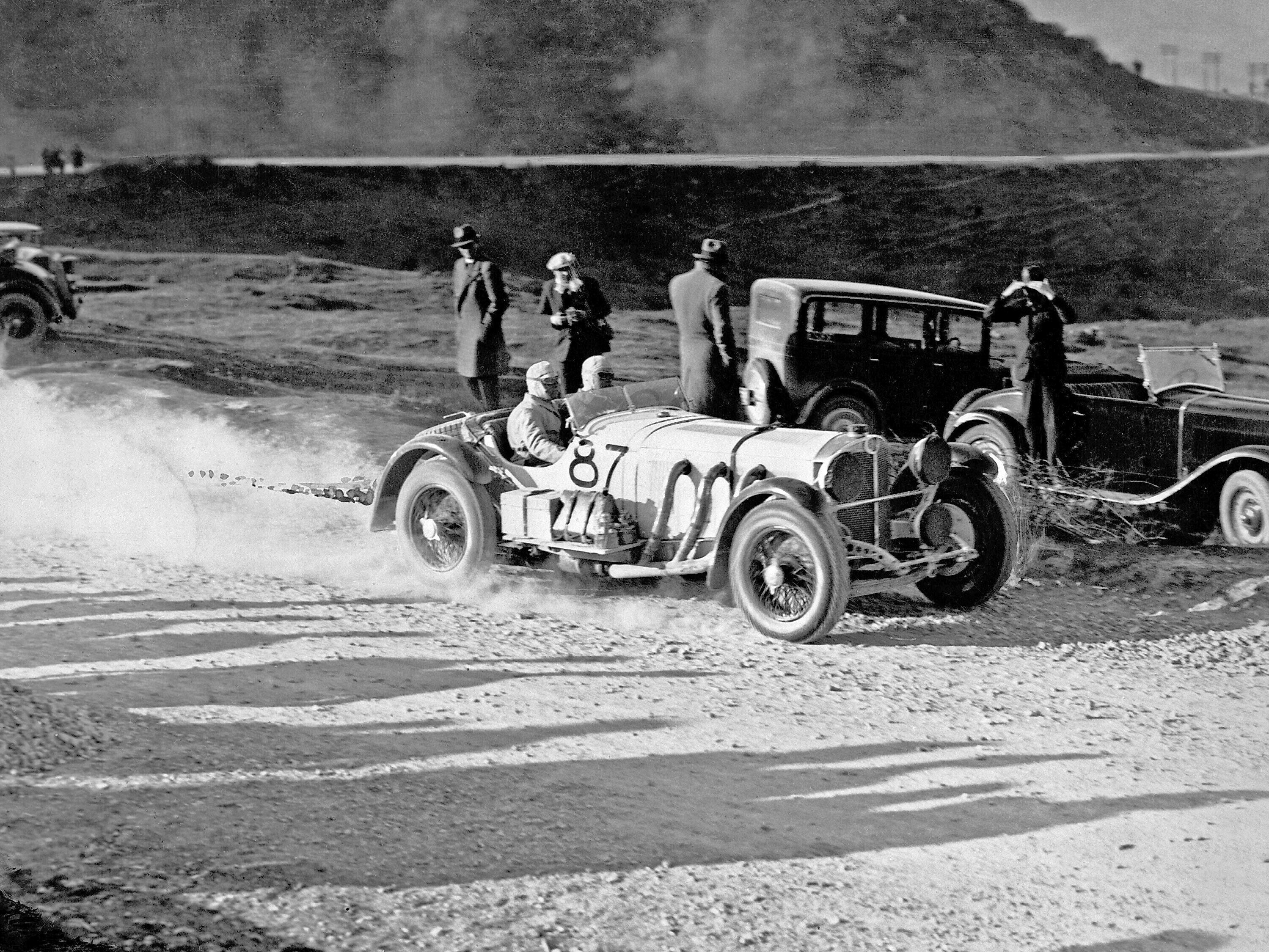 Rudolf Caracciola driving Mercedes-Benz SSKL in 1931 Mille Miglia