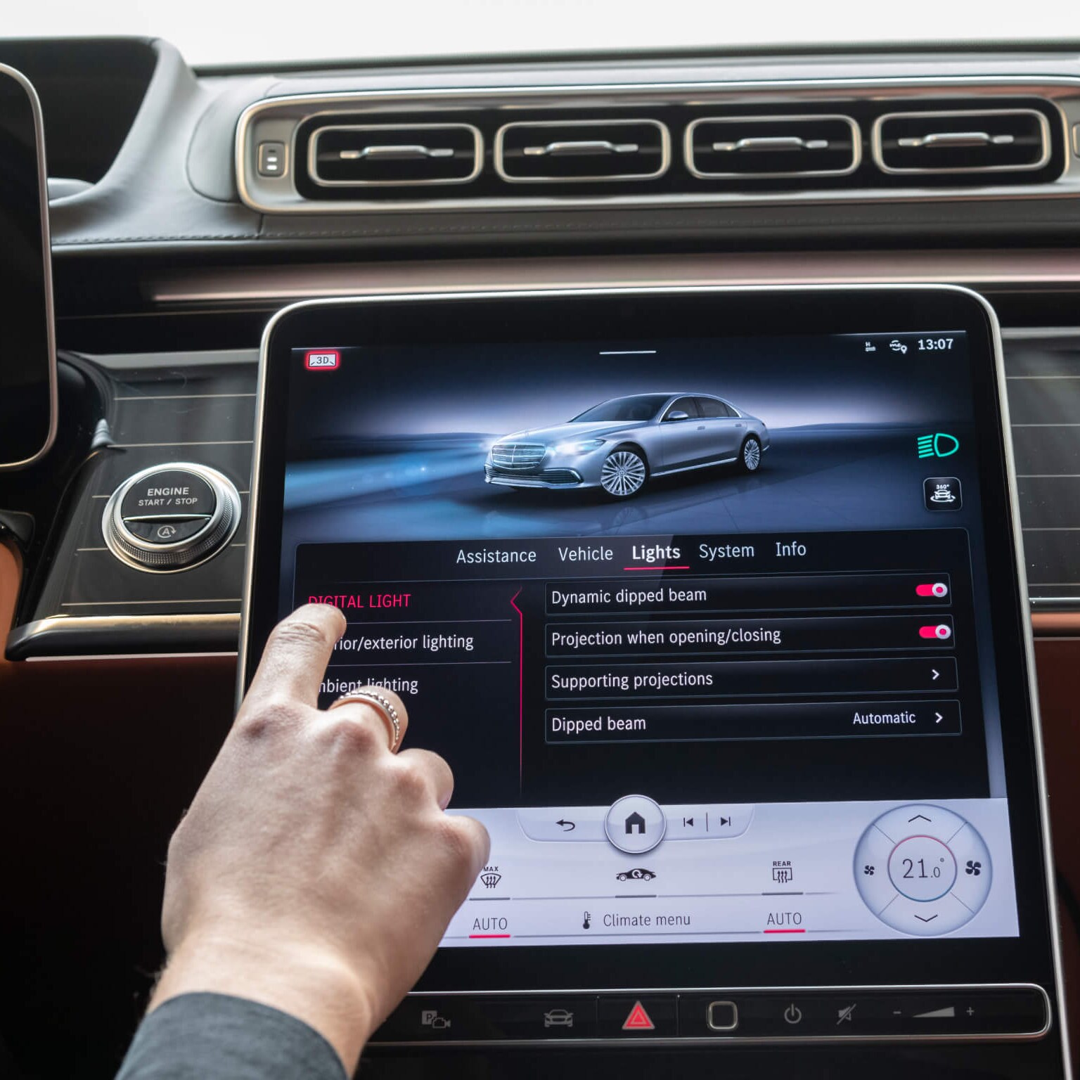 Mercedes-Benz S-Class interior technology