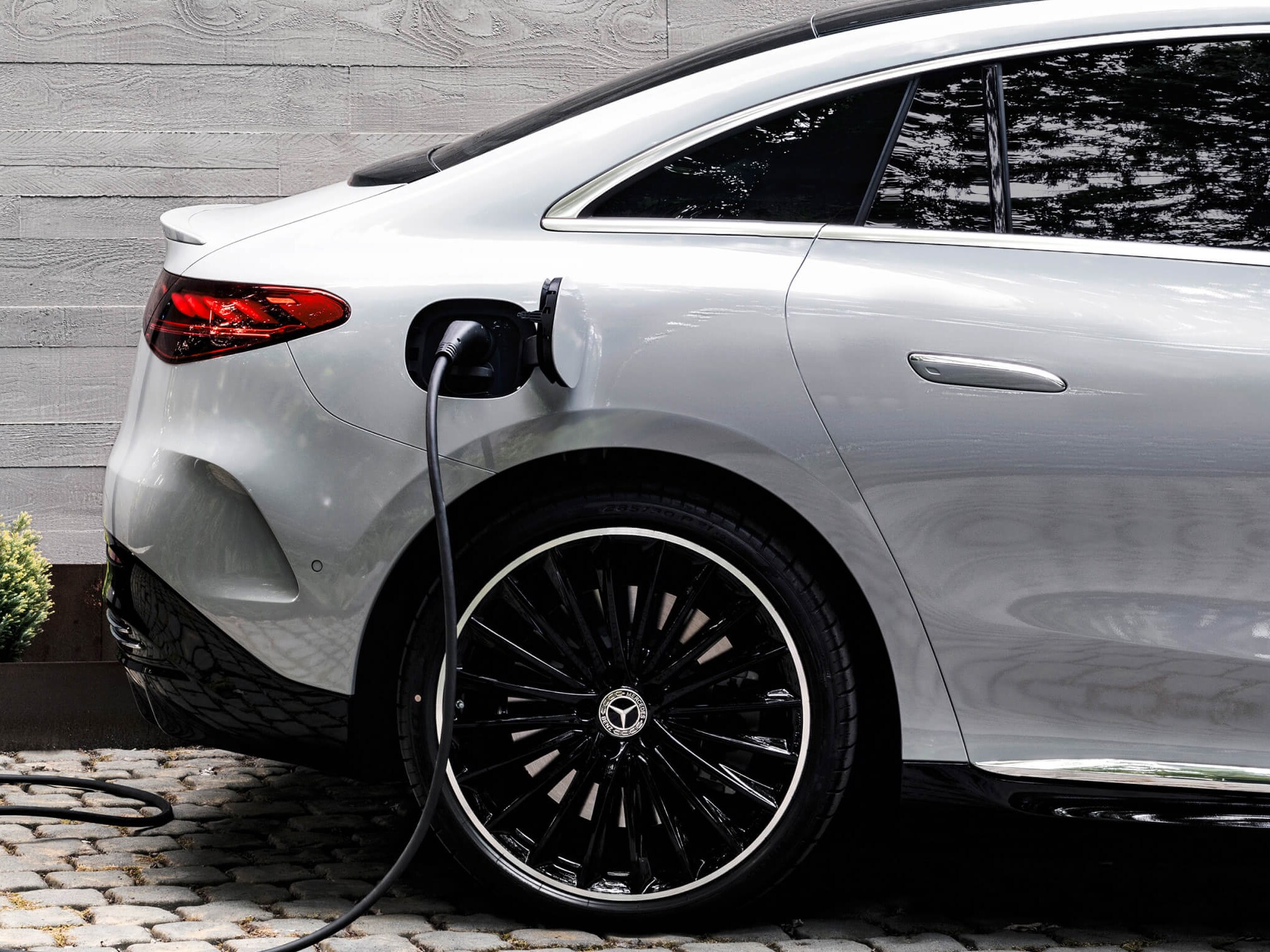 EQS from Mercedes-EQ charging
