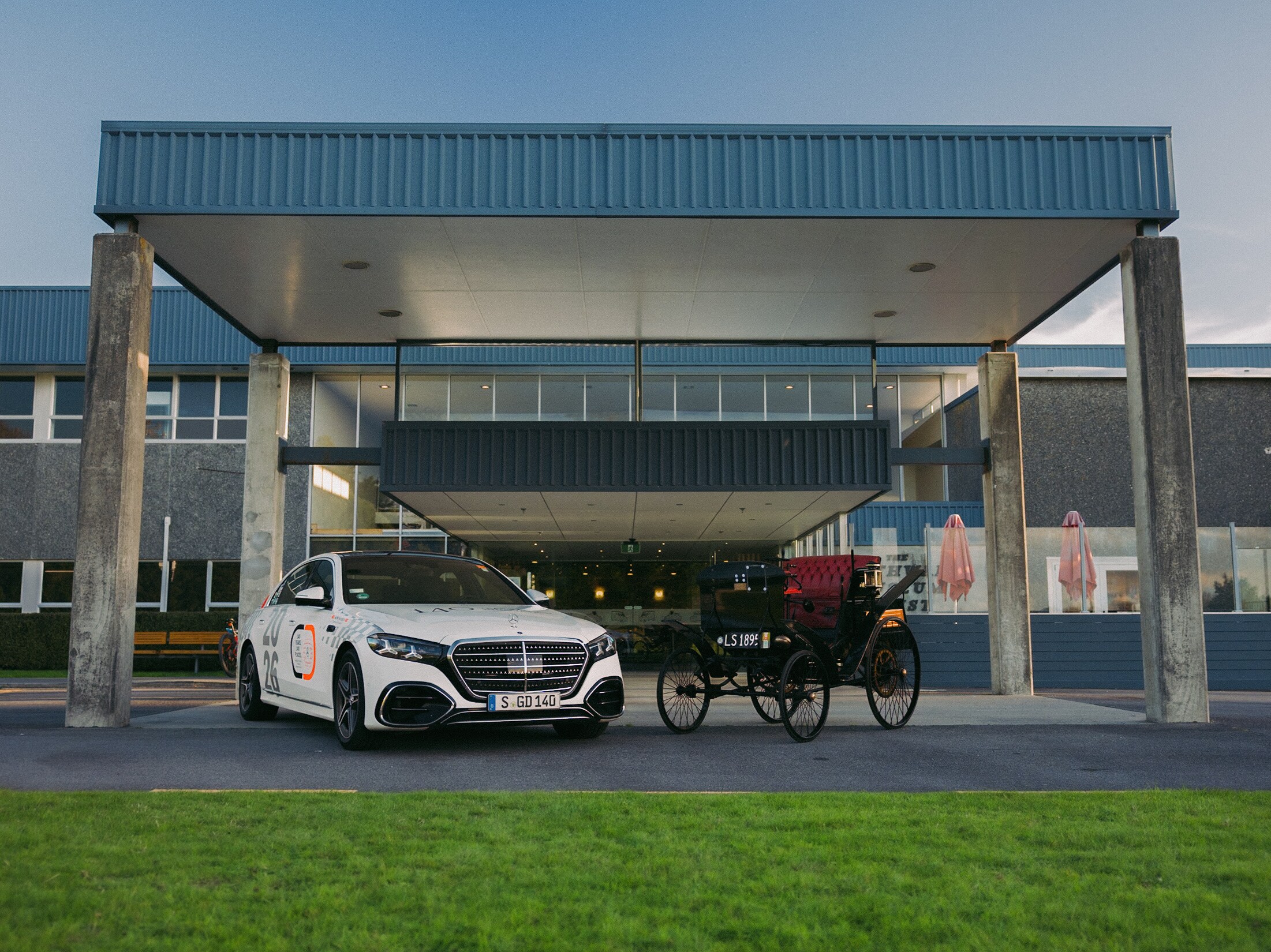 The 1895 Benz Velo parked beside the new Mercedes-Benz S-Class at the Southward Car Museum. Image credit/photographer: Nik Muller