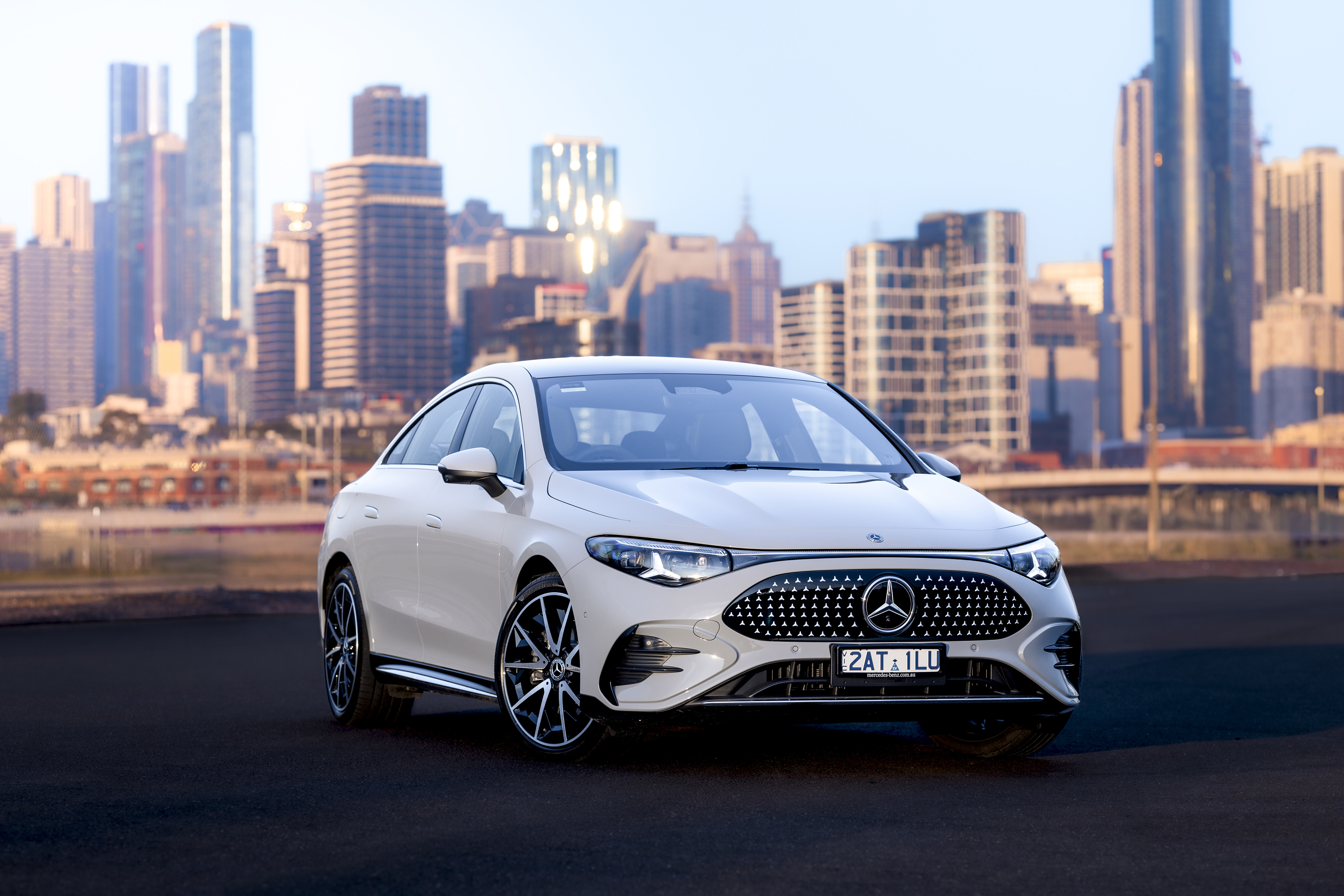Mercedes-Benz CLA 350 4MATIC electric Mercedes-Benz CLA 350 4MATIC electric