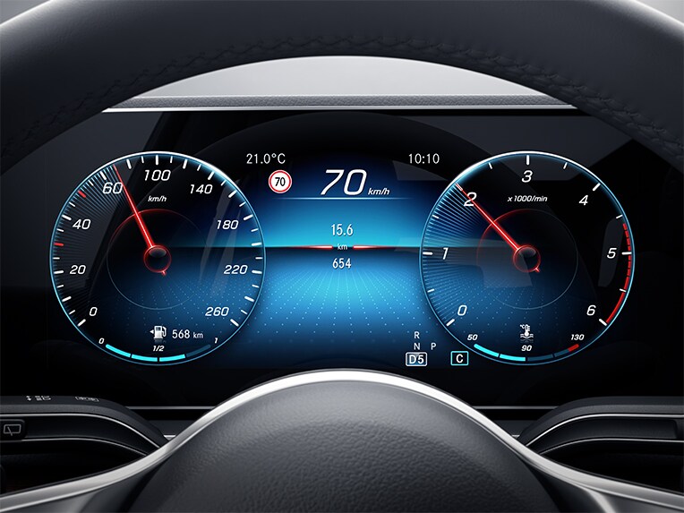 Traffic Sign Assist of the new Mercedes-Benz GLE Coupé.