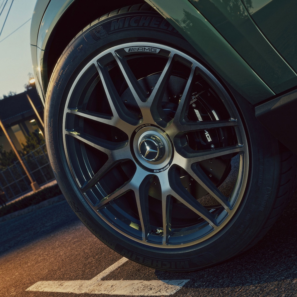 The AMG engine of the GLE 53 4MATIC+ from Mercedes-AMG.