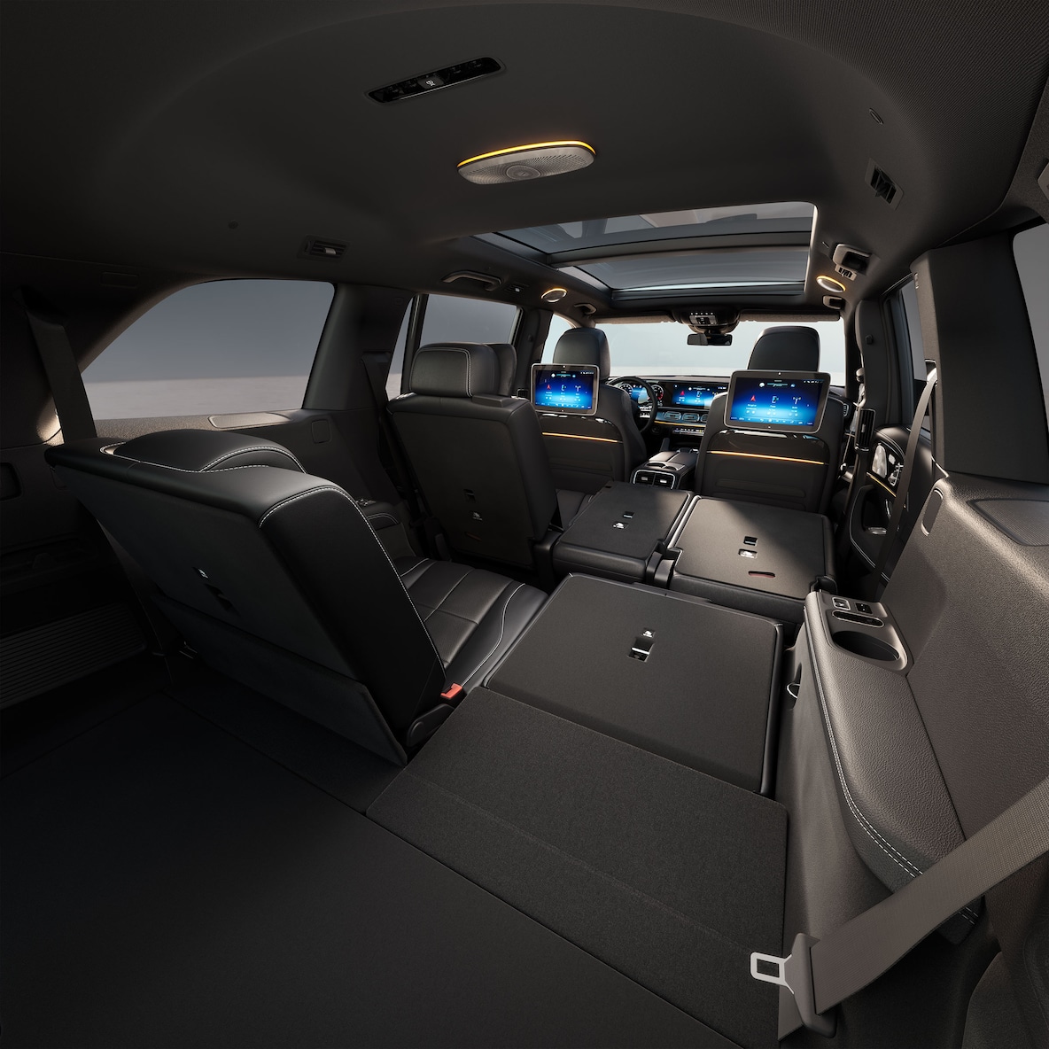 High versatility in the interior of the GLS.