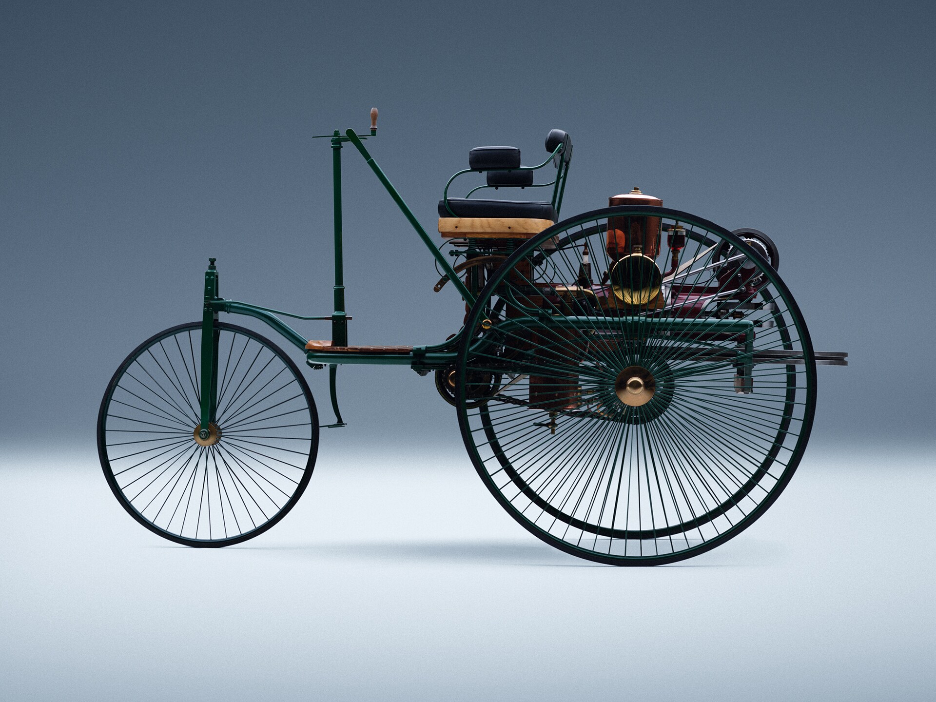 Side view of the first Mercedes-Benz motor car.