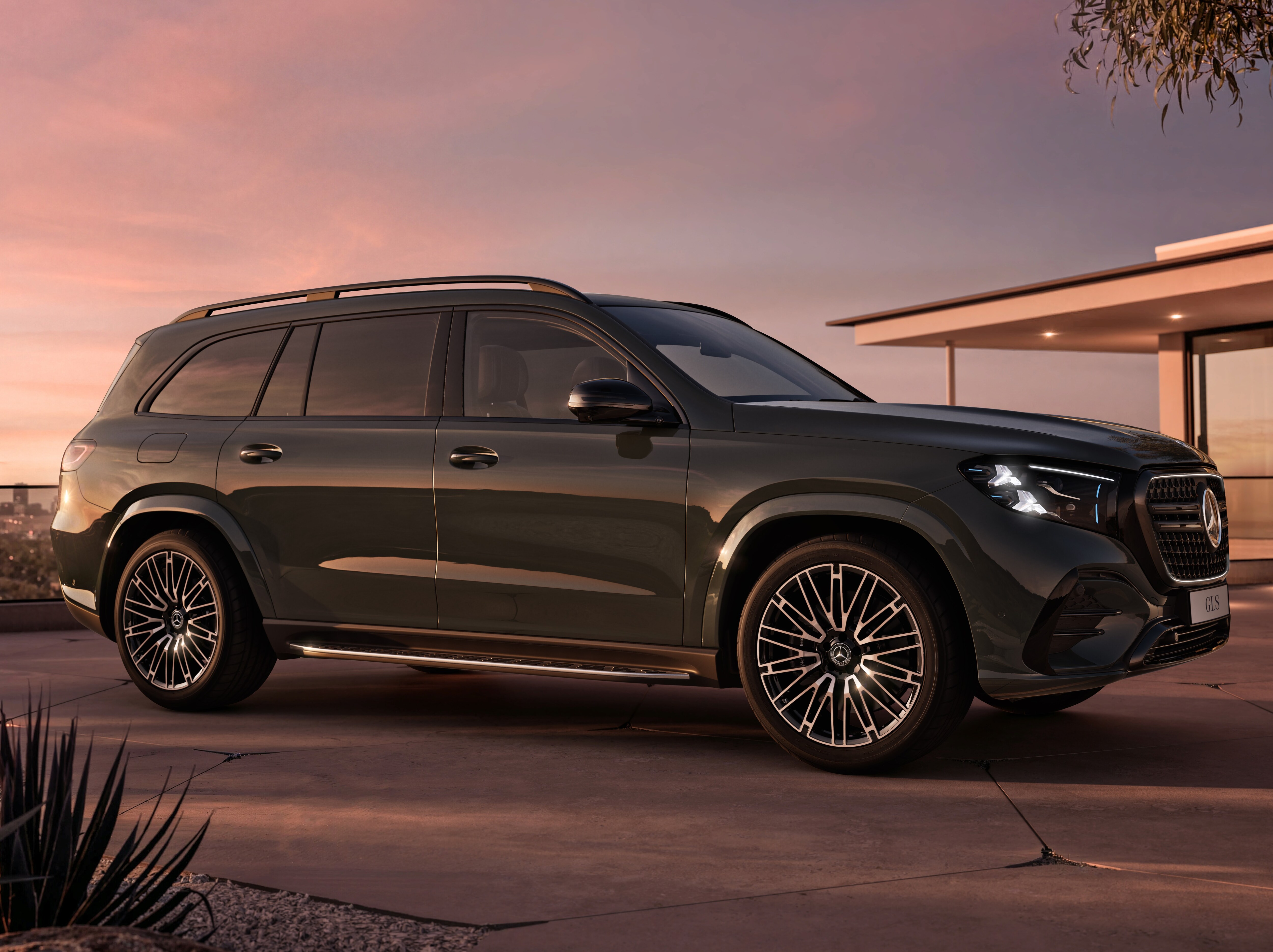 GLS SUV