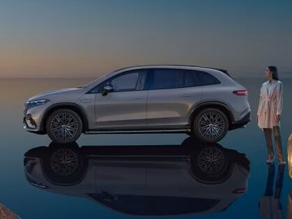 The pioneering all-electric EQS SUV.