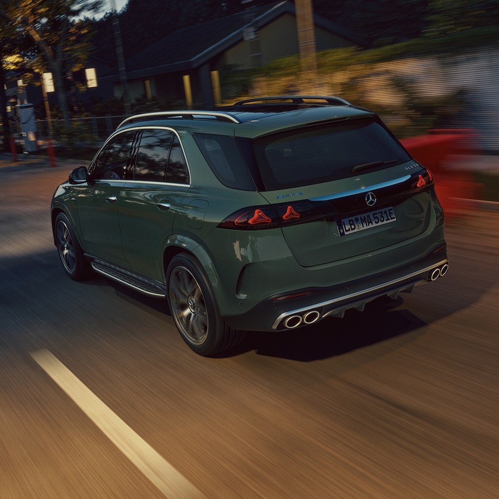 The GLE 53 4MATIC+ from Mercedes-AMG as plug-in hybrid.