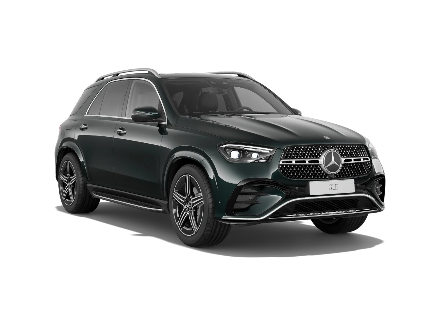 The exterior of the Mercedes-Benz GLE with the AMG Line.