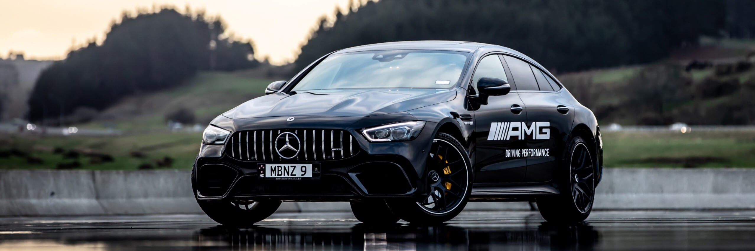 Mercedes-Benz Mercedes-Benz