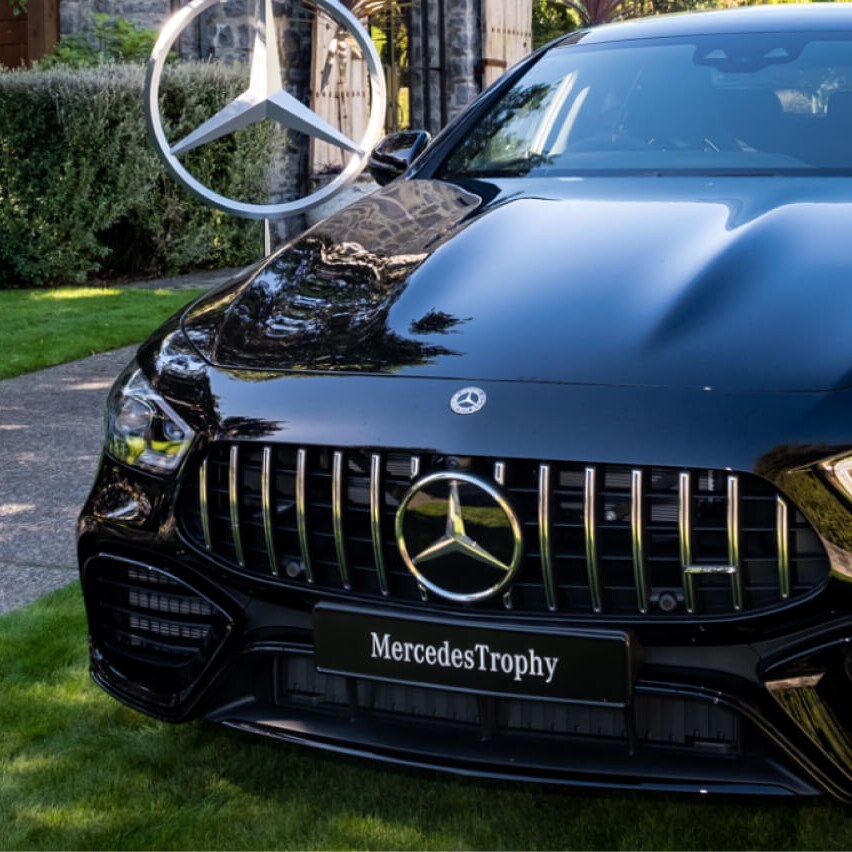 A black car