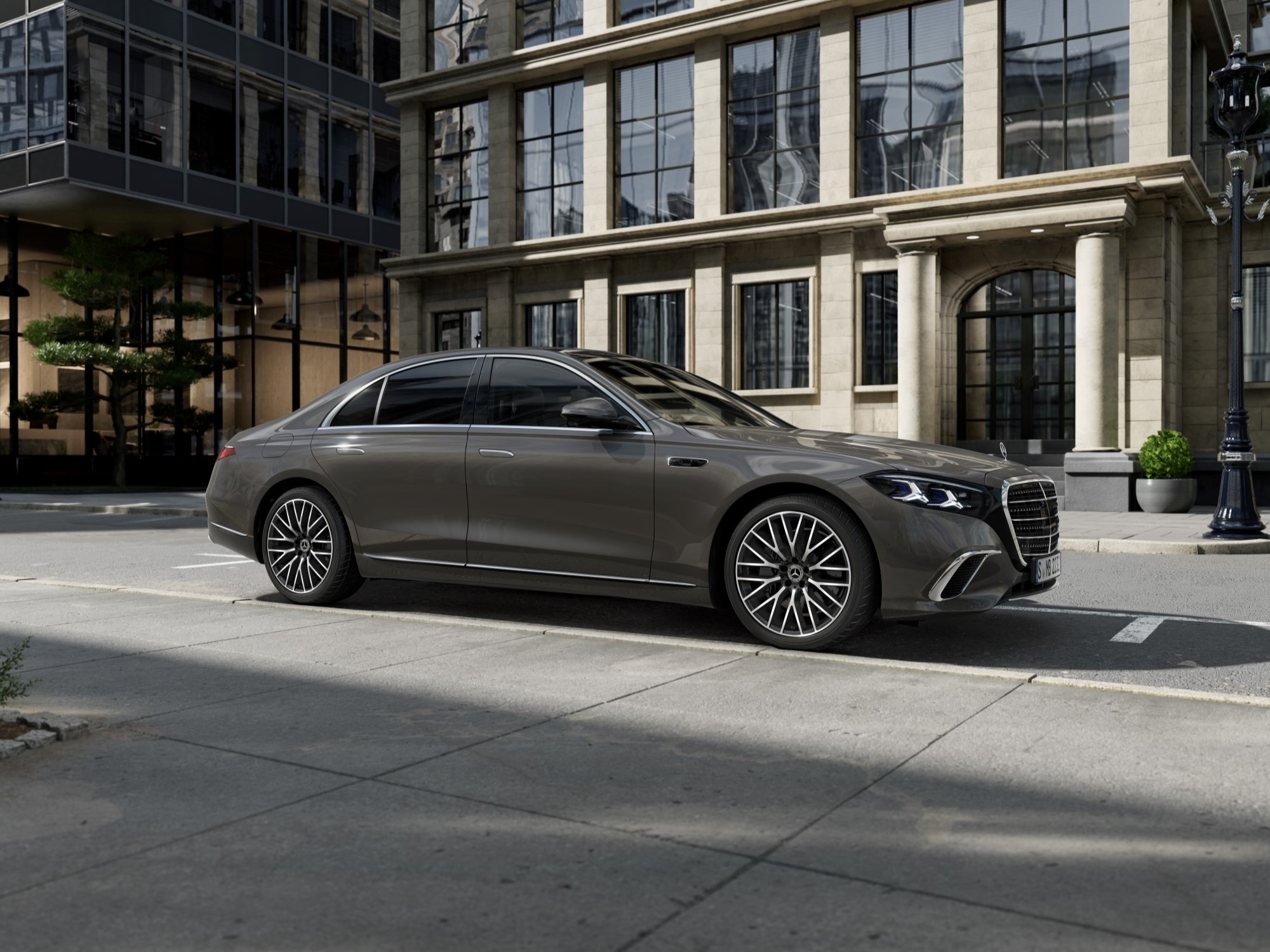 The new S-Class and S-Class Long. The new S-Class and S-Class Long.